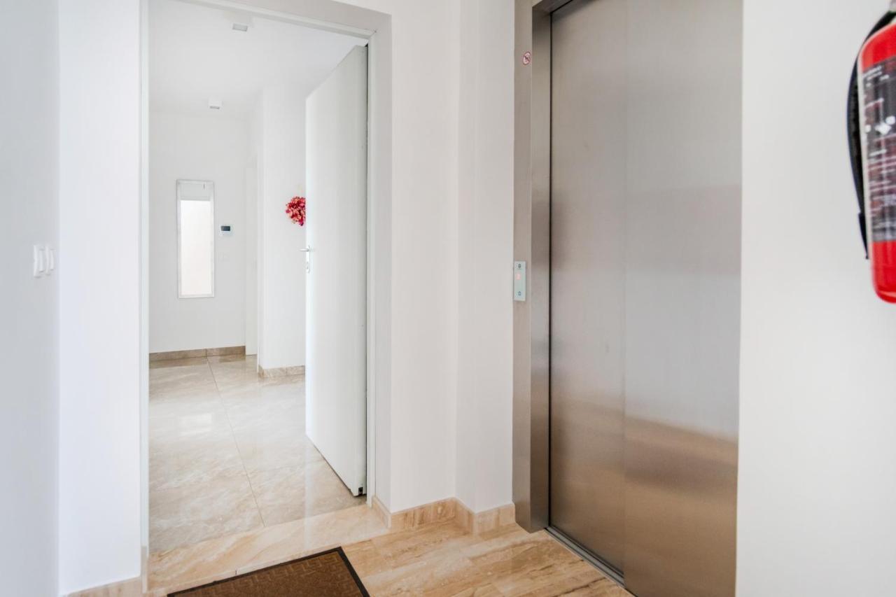 Solu Apartment Promajna Dış mekan fotoğraf